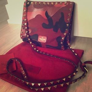 Valentino Camo Rock Stud Cross body bag